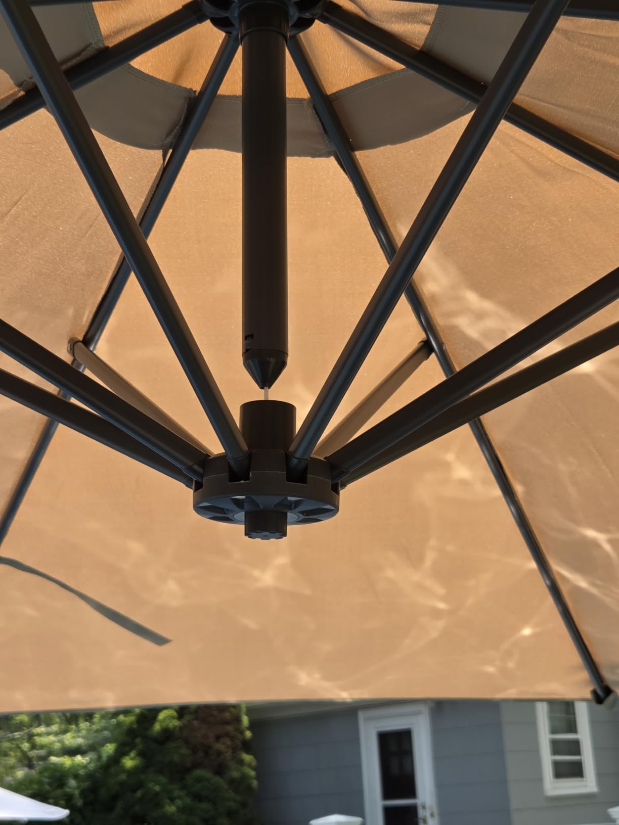 Tangkula 10ft Patio Umbrella with Base Included, Offset Cantilever Outdoor Umbrella with 360 Degree Rotation, Crank Handle, Sun-Protective Canopy for Pool Deck Garden Backyard (Beige) customer photo 1