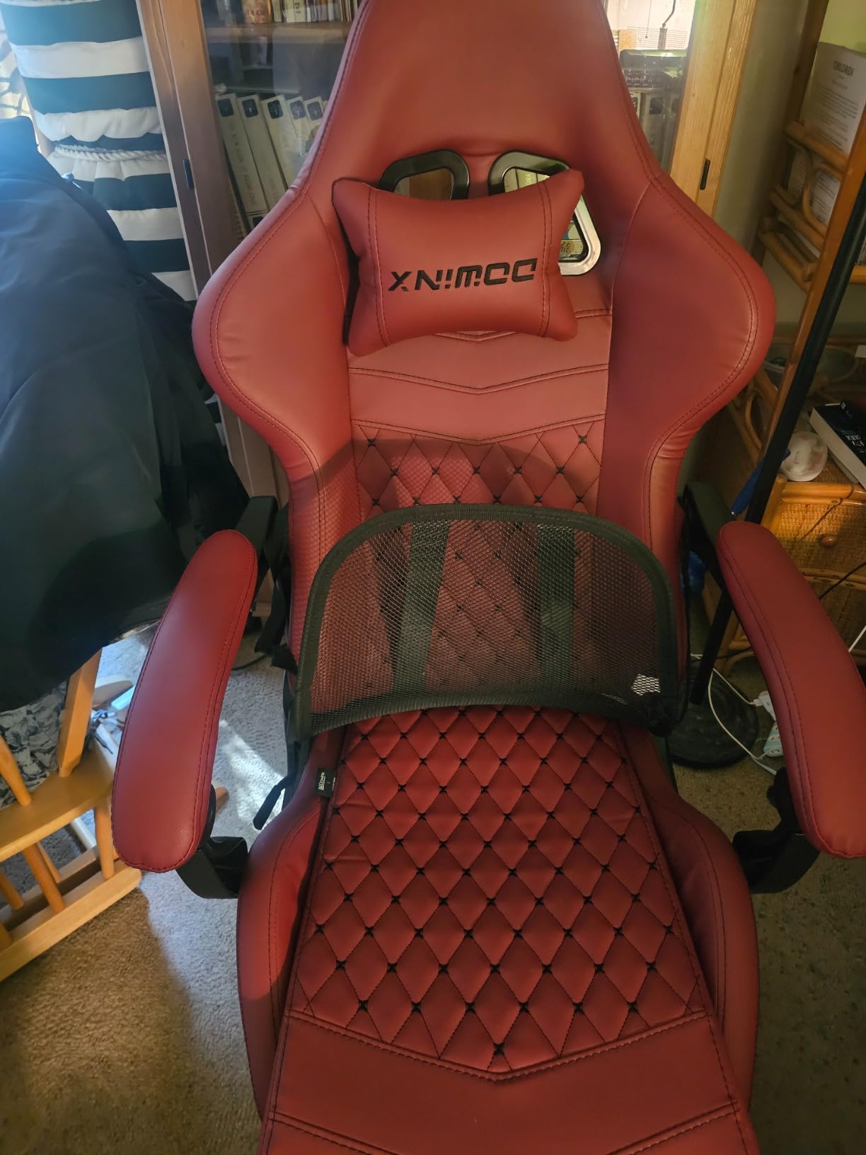 Dowinx Big & Tall Vintage Gaming Chair for Adults, 400 lb Capacity Heavy Duty Ergonomic Computer Chair with Massage Lumbar, Footrest & Easy Side Recline, Black customer photo 1