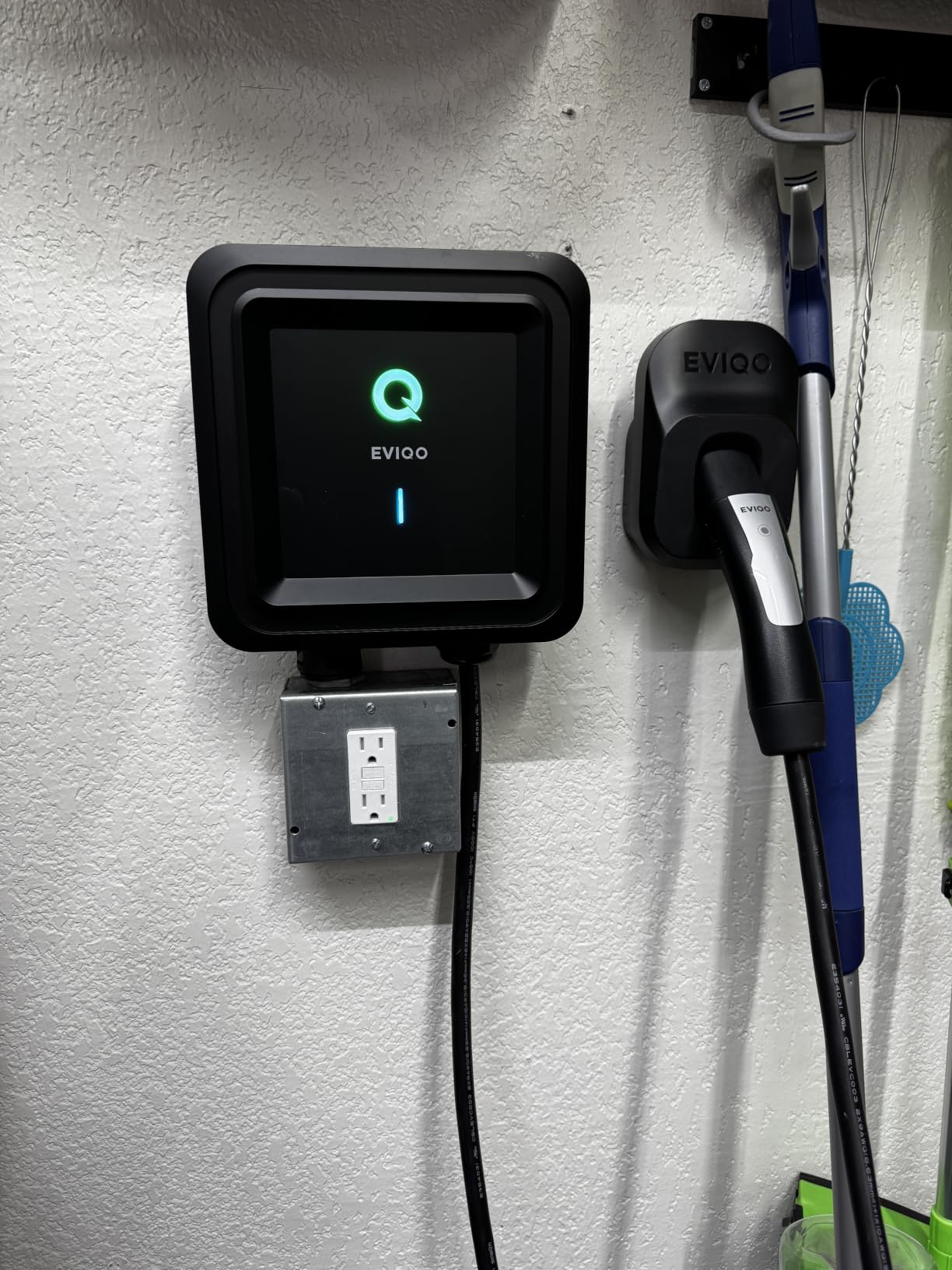Level 2 EV Charger NACS 40A - NEMA 14-50 Plug in 240V Tesla Charger Level 2 customer photo 2