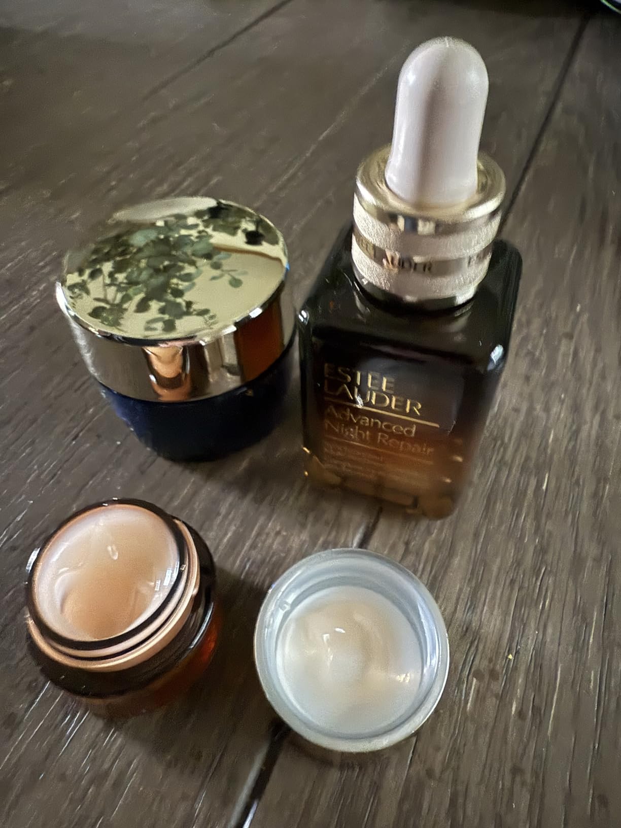 Estée Lauder Nighttime Experts 3-Piece Travel Size Skincare Gift Set | Repair + Bounce + Brighten | Includes Face Serum 1 Fl Oz, Eye Cream 0.17 Fl Oz + Moisturizer 0.5 Ounce customer photo 2