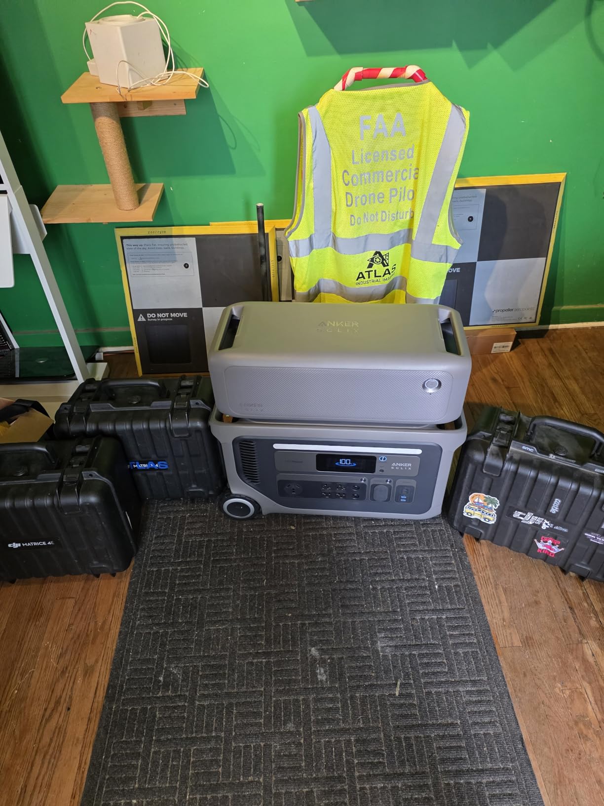 Anker SOLIX F3000 Portable Power Station, 3,072Wh, 6,000W, Solar Generators customer photo 2