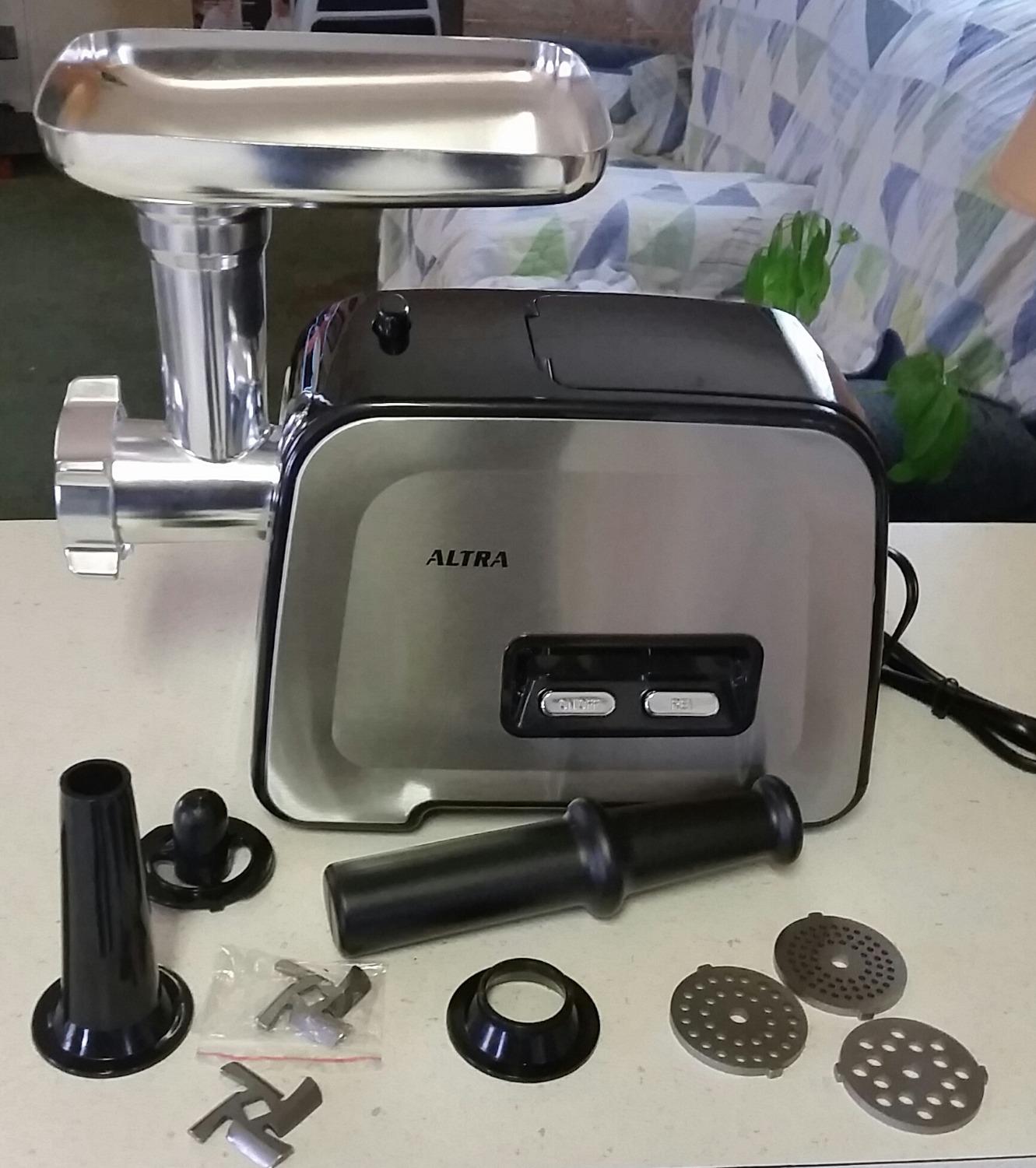 Electric Meat Grinder, 2300W Max, Heavy Duty Sausage Stuffer with 2 Blades, 3 Grinding Plates, Sausage Tube & Kubbe Kit, Home Kitchen Meat Mincer with Handle (Black) customer photo 2