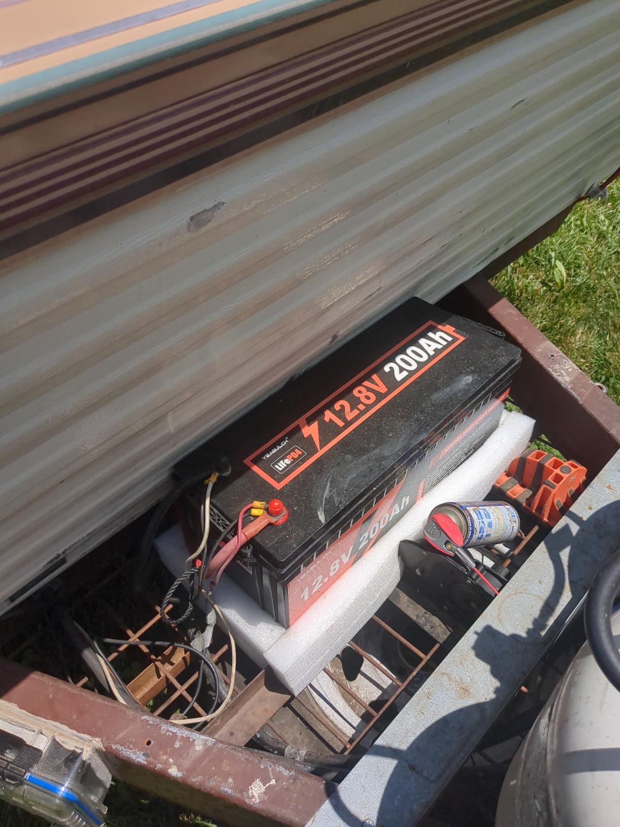 12V 314Ah LiFePO4 Lithium Battery with 200A BMS 15000+ Deep Cycle customer photo 1
