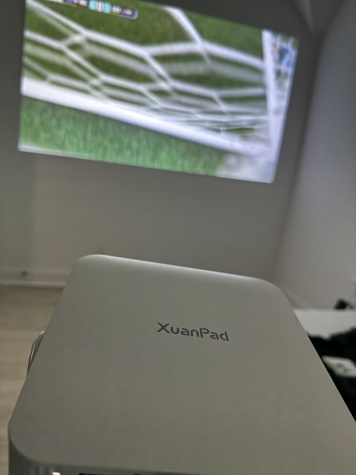 [Officially-Licensed App & Auto Focus] White Smart Mini Projector with WiFi and Bluetooth, XuanPad 4K Support Movie Projector, Portable Native 1080P Outdoor Projector with 360° Stand customer photo 1