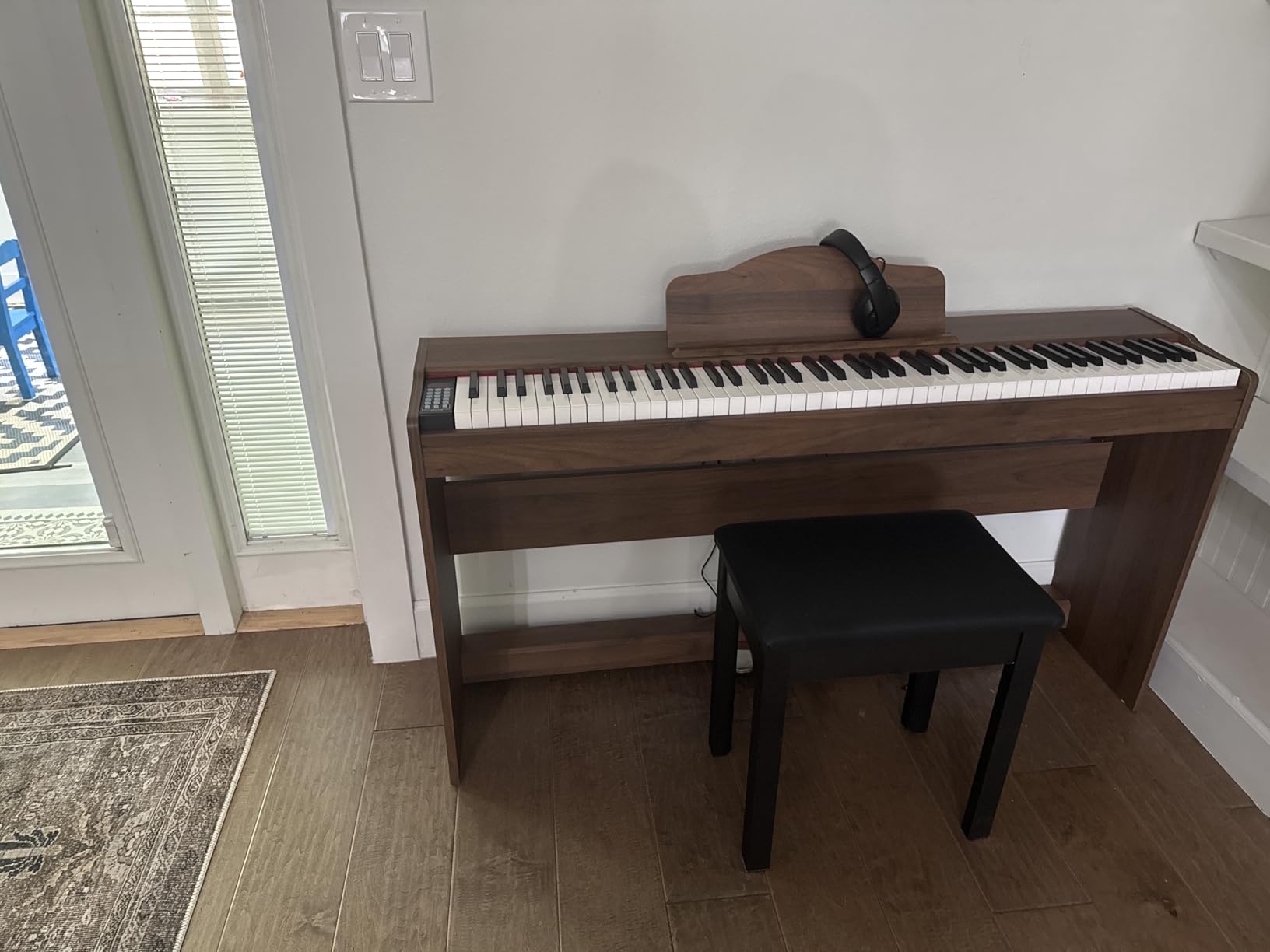 STRICH 88 Keys Digital Piano, Hammer-Action Fully Weighted Keyboard, Cover Designed Electric Piano Keyboard with Furniture Stand, Headphones, Three Pedal, Brown, SDP-400 customer photo 2