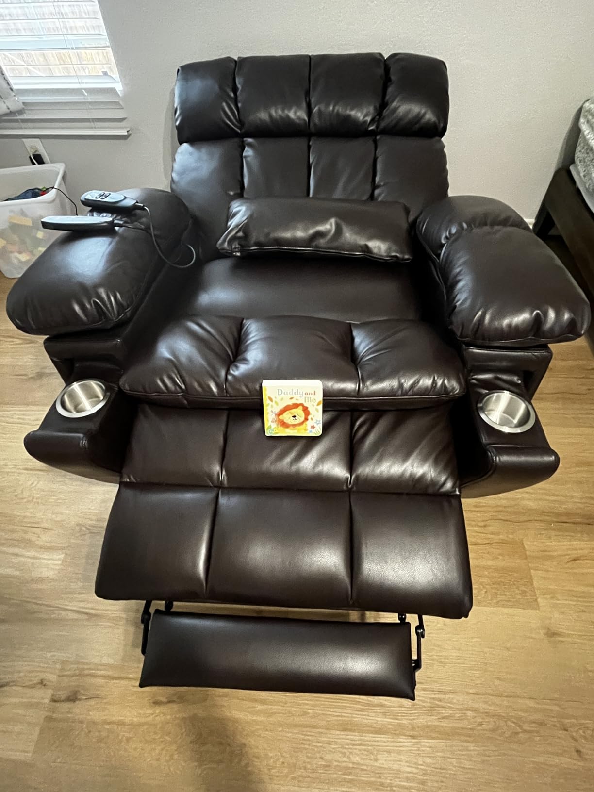 Dual Motor Power Lift Recliner Chair for Elderly,Infinite Position, Electric Lift Chair Recliner with Massage and Heat, Adjustable Headrest, USB&Type-C,Cup Holders,Faux Leather Black,Medium customer photo 2