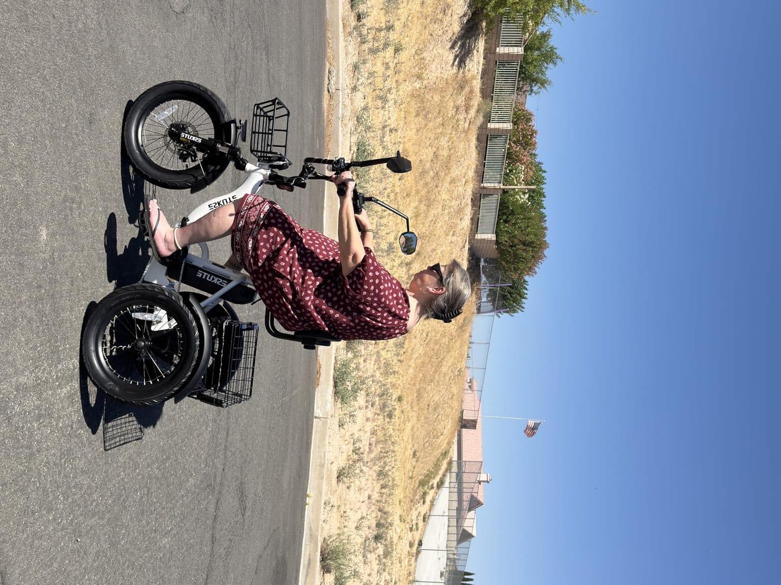 ESKUTE E Trike Electric Bike, Peak 1200W Brushless Motor Folding Trike 18X3.0 Fat Tire Ebike, 624Wh Removable Battery, Step-Thru 3 Wheel Electric Bicycle, Up to 55 Miles, 18MPH+ Tricycle for Adults customer photo 2