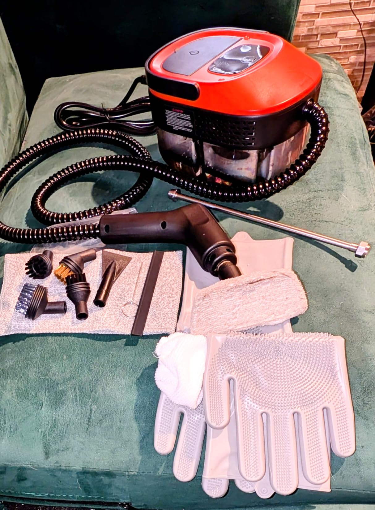 Steam Cleaner for Home & Car, 15s Fast Heat Handheld Steamer for Cleaning, 1.6L Large Tank, 3-Level Steam Control with 16-Piece Accessories Kit for Floors, Couches, Tiles, Grout, Dirt, and Grease customer photo 2