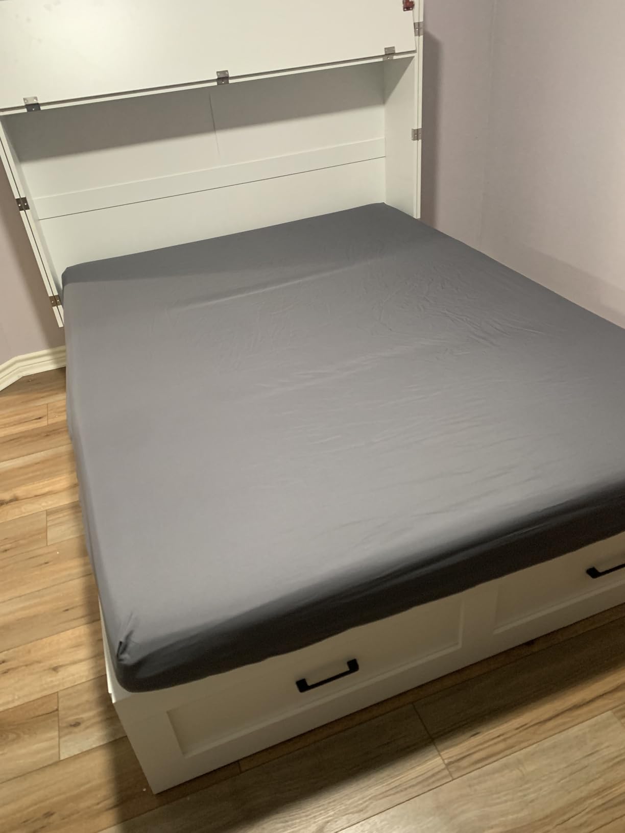 Kikihouse Murphy Bed with Storage & Charging Station, Queen Size Murphy Cabinet Bed Hideaway Bed with Motion Sensor Lights for Bedroom/Guest Room/Office, Foldable Platform Bed Frame, White customer photo 1