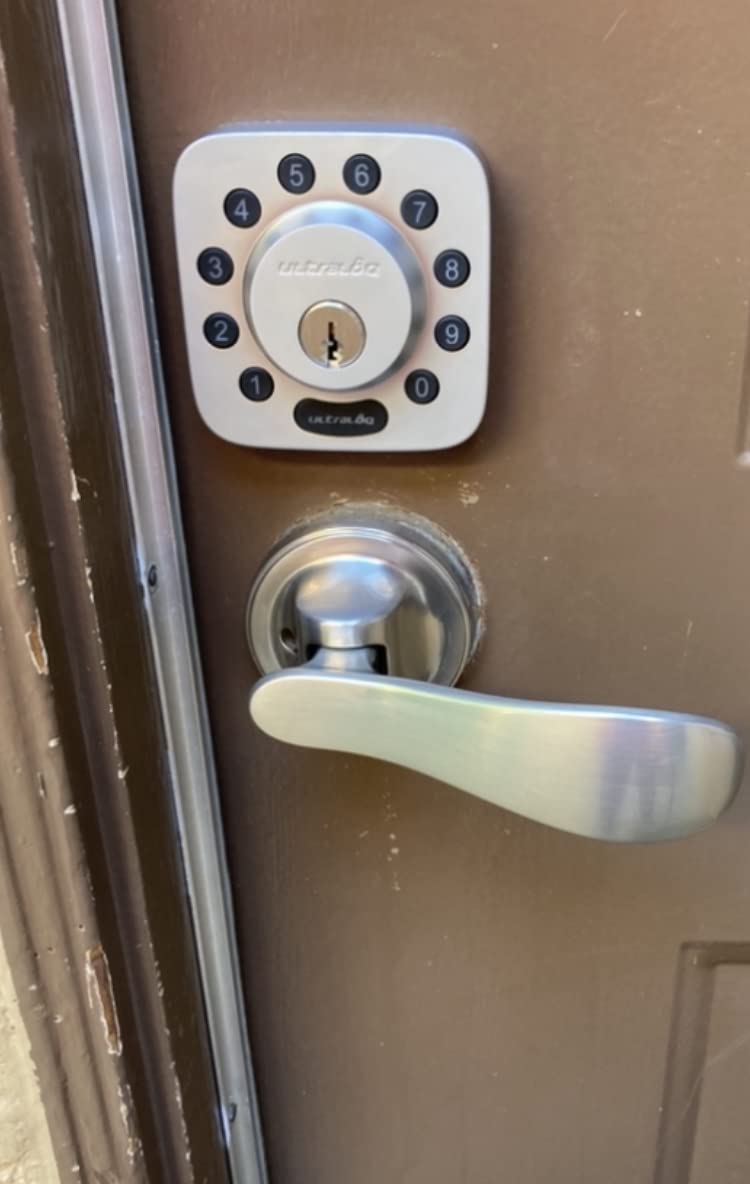 ULTRALOQ Bolt Fingerprint WiFi Smart Lock with Door Sensor, Remote Access customer photo 2