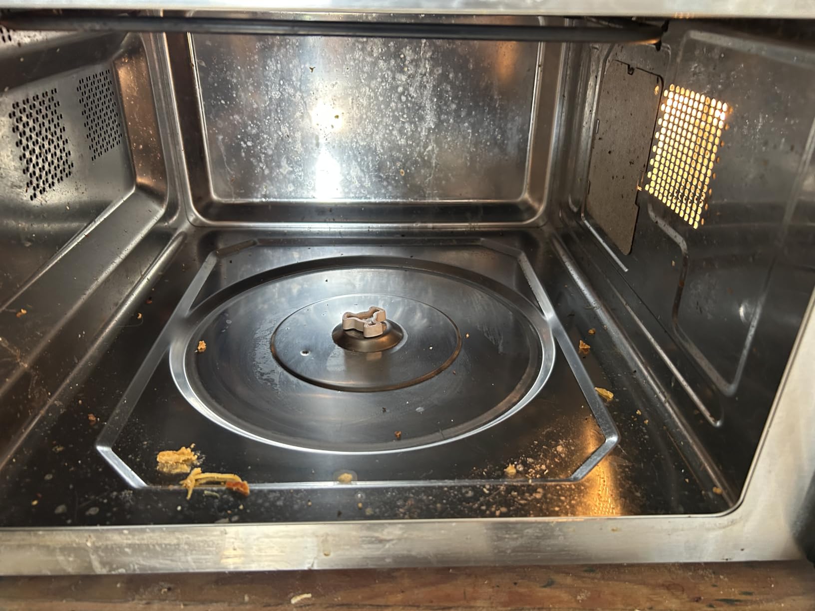 Steam Cleaner, Portable Steamer for Cleaning with 16pcs Accessories, 6-Level Adjustable and 15s Heat-Up, Handheld Steam Cleaner for Home, Tile, Dirt, Grout, Grease, Car Detailing customer photo 1