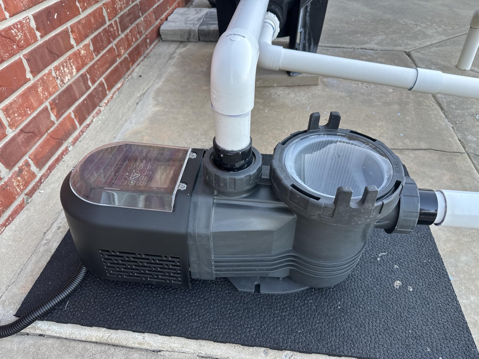 Aquastrong Variable Speed Pool Pump, 1.5 HP, 220V, 8189GPH, In/Above Pool Pump, Energy Efficient, High Flow, Powerful Self Primming Swimming Pool Pumps with Filter Basket customer photo 2