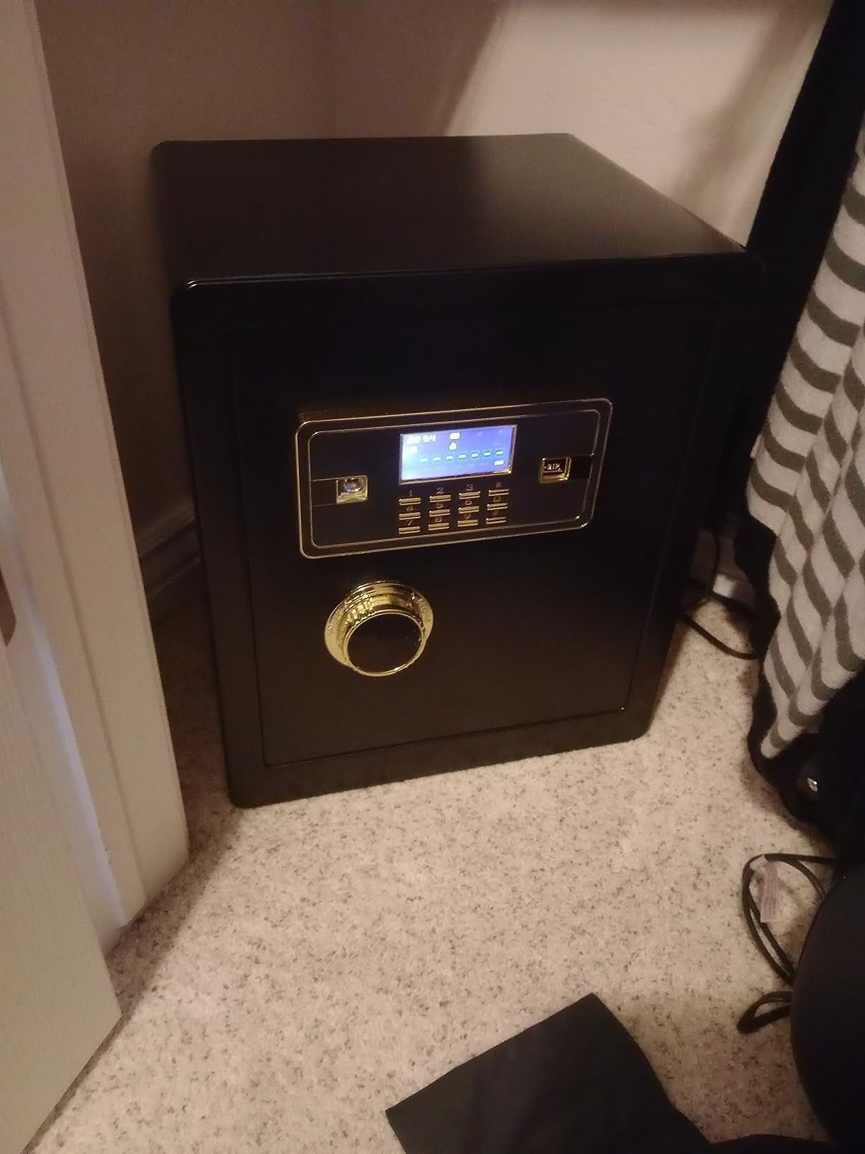 5.6 Cuft Drop Safe Box for Business, Money Safe with Quick Place Drop Slot customer photo 1
