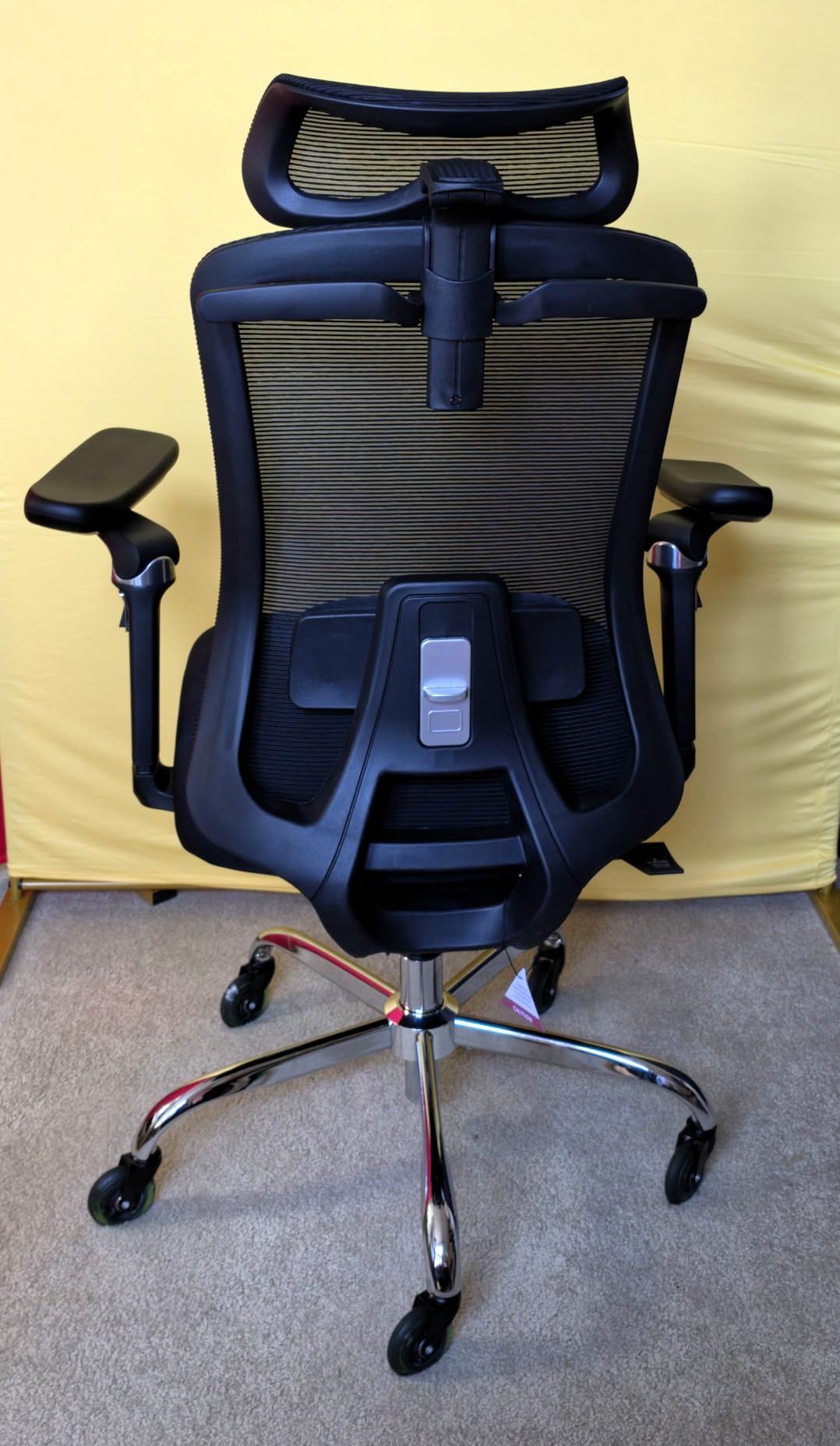 HUANUO Ergonomic Office Chair with 6D Armrests and Lumbar Support | Seat depth adjustment, quiet rubber caster, 3D headrest, high back mesh, big and tall design, 4-position recline customer photo 1