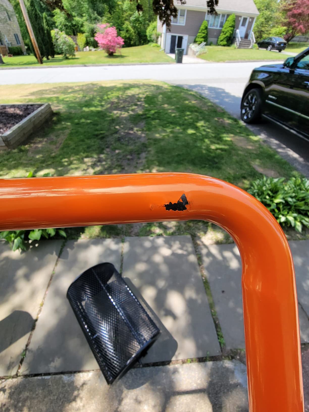 VEVOR Tow Behind Broadcast Spreader, 130LBS Capacity, Tow/Push Garden Spreader with 13 in Tires, 30 Adjustable Setting & 9.8 ft Spreading Width, Lawn Spreaders for Seed, Fertilizer, Salt, Ice Melt customer photo 2