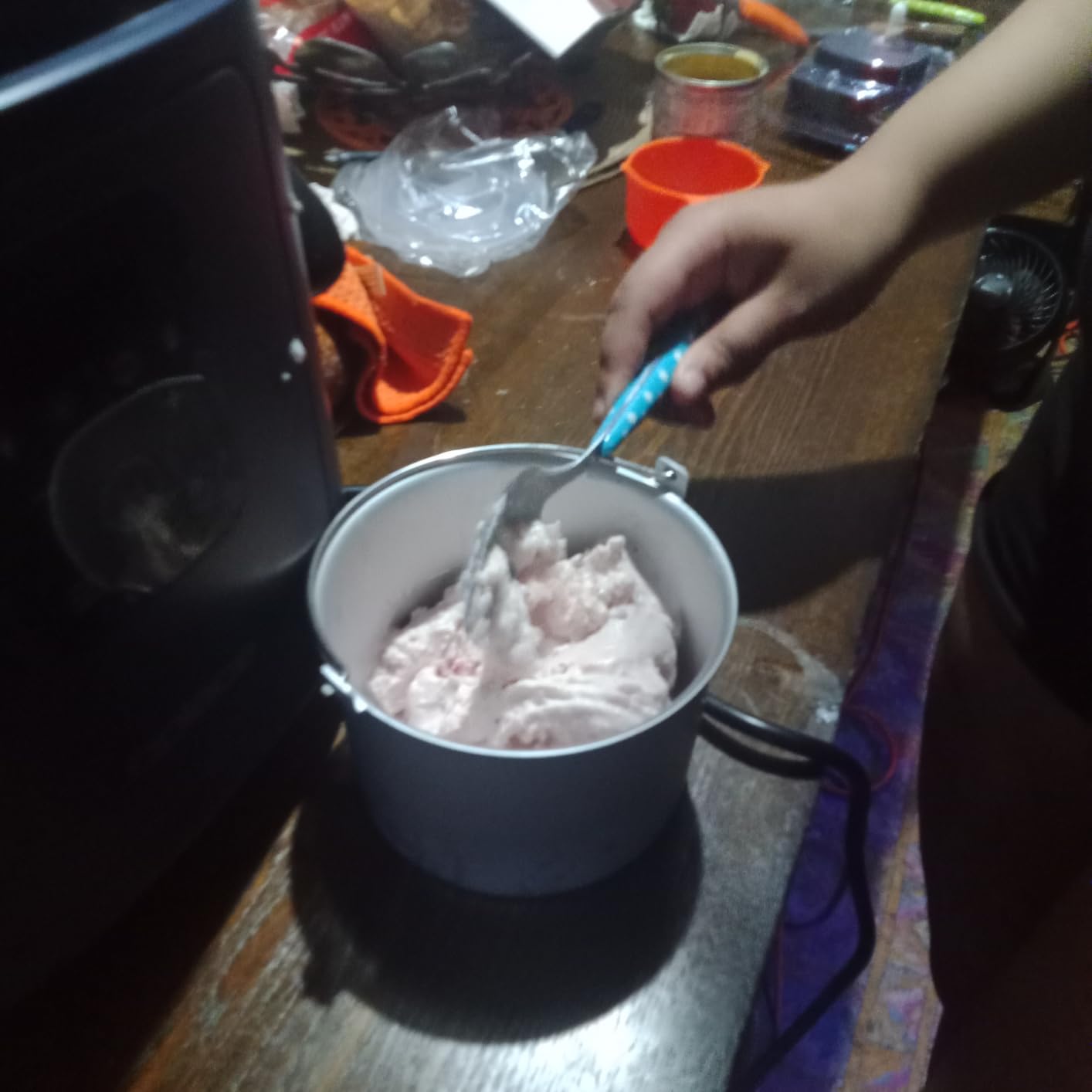 4-in-1 Compressor Ice Cream Maker (1.0Qt), No Pre-Freezing, Automatic Yogurt Maker, Gelato Sorbet Frozen Yogurt Soft Serve Machine, Compact Vertical Design for Home Kitchen(Blue) customer photo 2