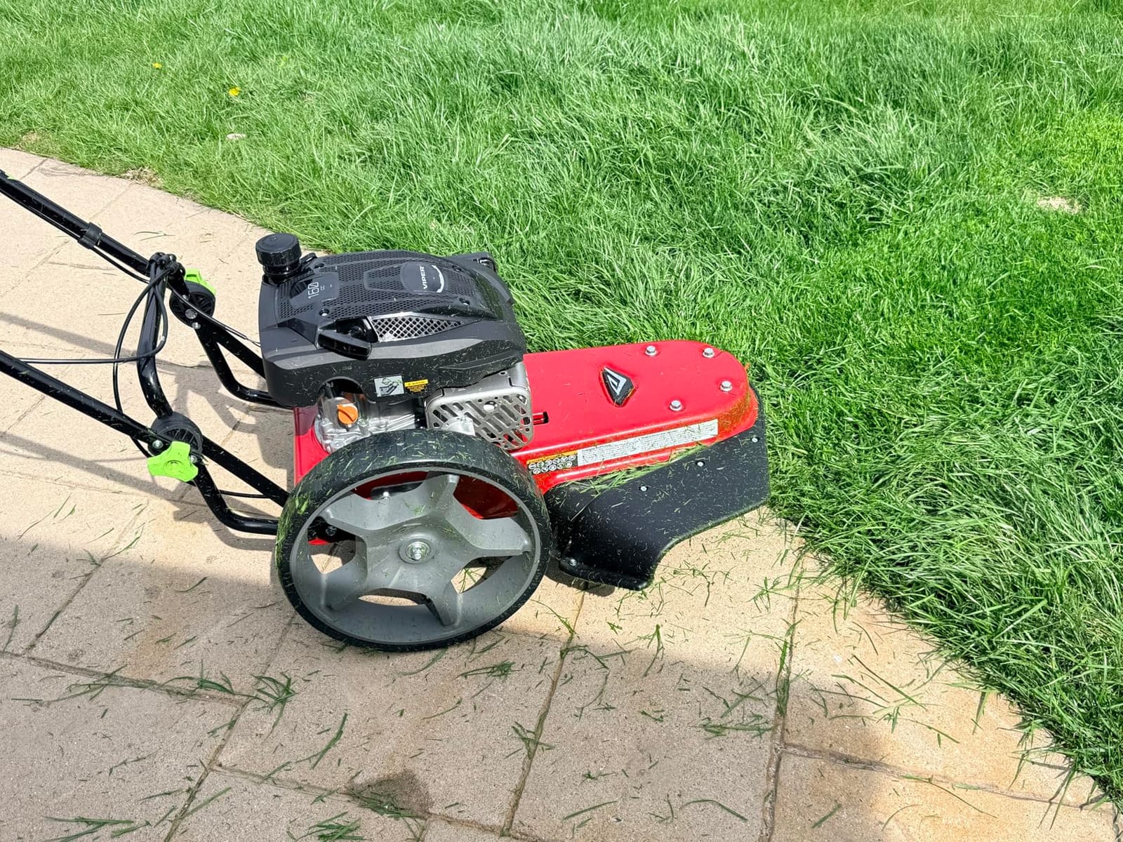 Earthquake Walk-Behind String Mower, Hurricane Cutting Head, 160cc 4-Cycle Viper Engine, Grab-N-Go Bail, 22” Cutting Diameter, Extra-Wide 2.5