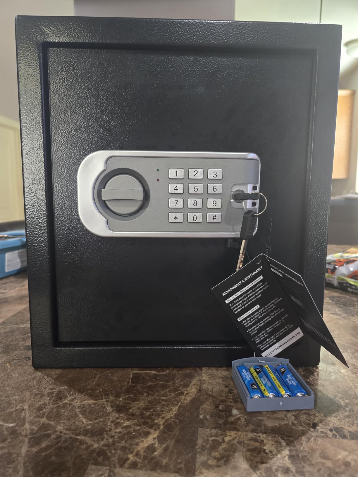 𝐔𝐩𝐠𝐫𝐞𝐝𝐞𝐝 2026 Fireproof Safes for Home| 1700°F 35-Min Protection customer photo 2