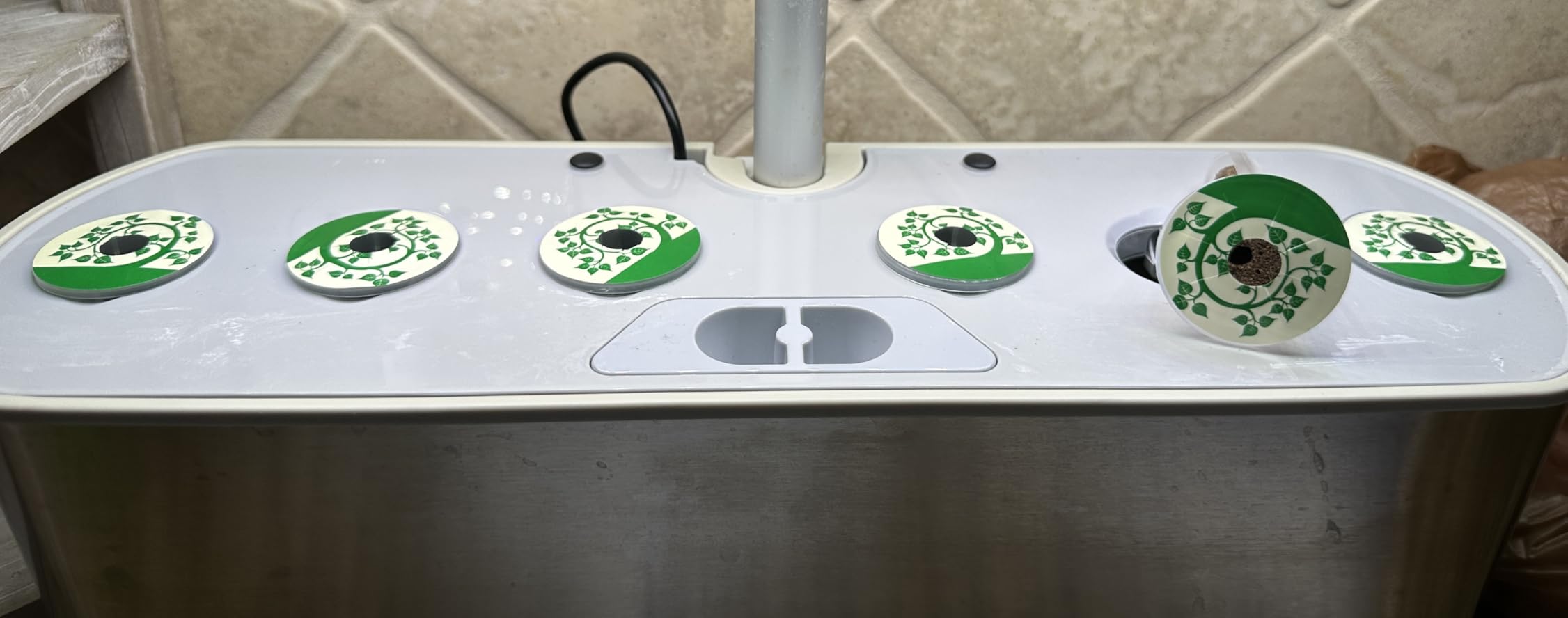 Hydroponic Tower Indoor Growing System Vertical Garden for Gardening Lover customer photo 2