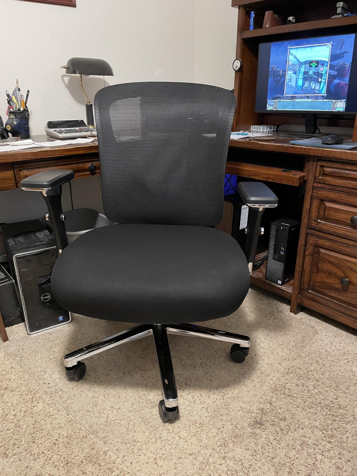 DUMOS Big and Tall Office Desk Chair, 500lbs Heavy Duty Mesh Chair | Ergonomic 4D Armrest, Comfortable Lumbar Support, Wide Seat, 360 Swivel Rolling Wheels, Adult, Black customer photo 2