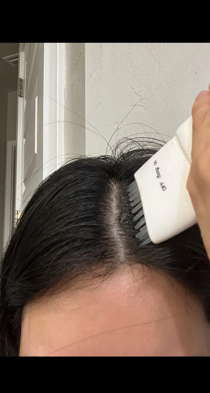 lilyeve GROWTURN Exosome Hair Growth Serum with Built-In Brush, 3.38 fl oz customer photo 2