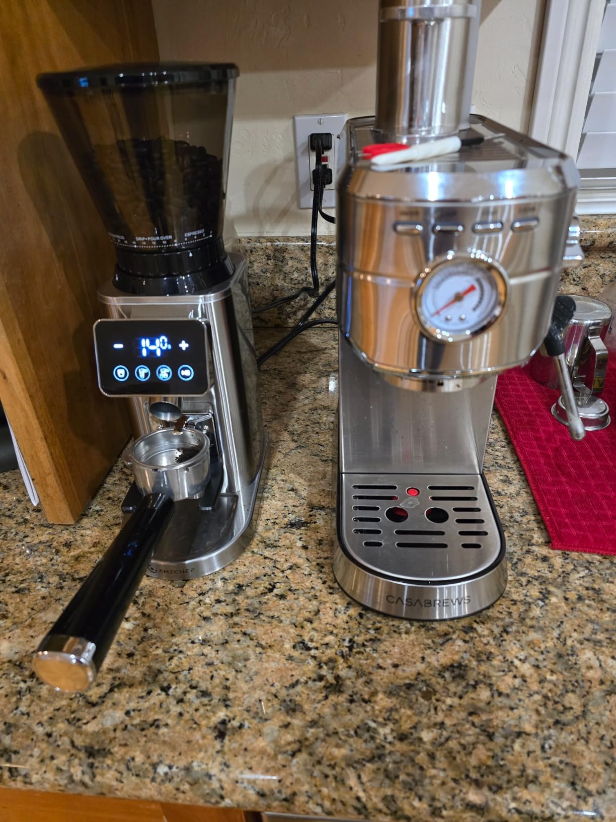 AMZCHEF 64mm Flat Burr Coffee Grinder, Commercial Grade Espresso Bean Grinder, 90 Settings, All-Metal Chamber, Anti-Static, LED Timer, DC Motor, Stainless Steel Body, Electric, Easy Clean | All-Metal Chamber, Anti-Static Tech, Simple to Clean, 90 Precise Settings, Stainless Steel Housing for Rock-solid stability customer photo 1