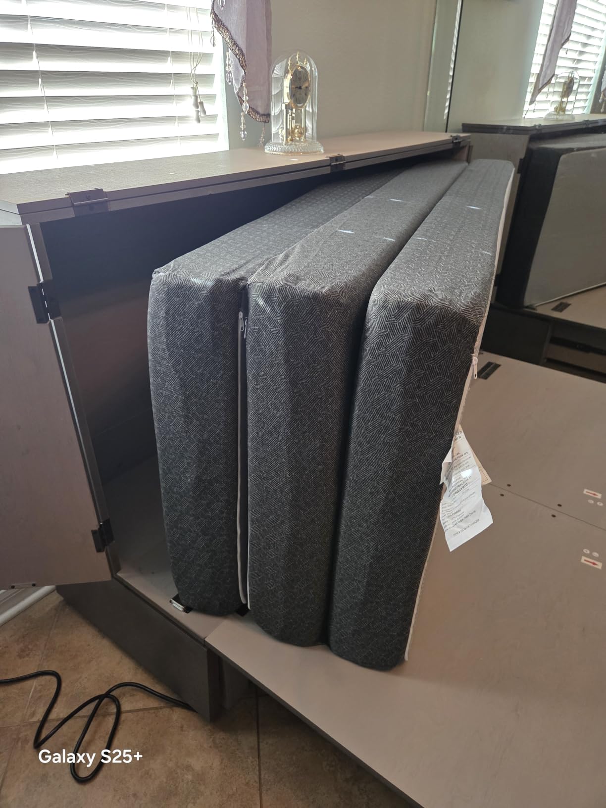 PUREMIND Space Saving Queen Murphy Bed with Mattress Included customer photo 2