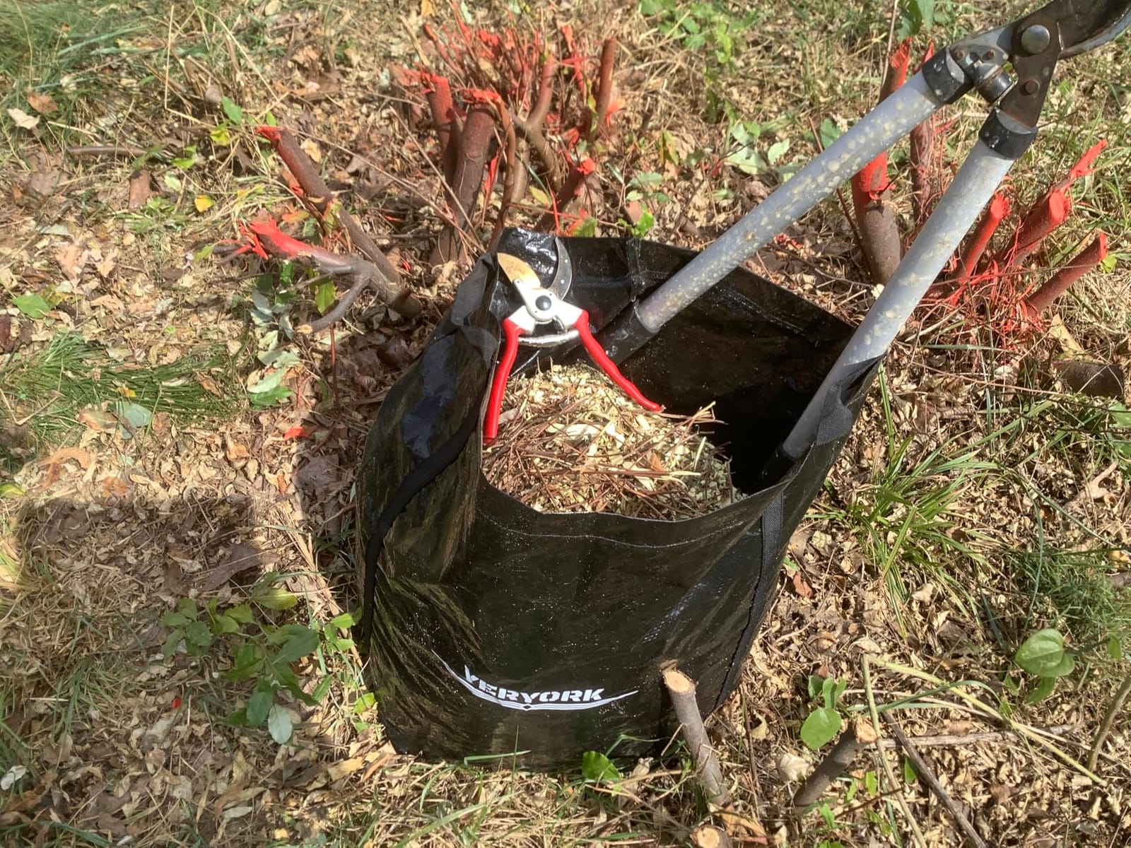 Yeryork Electric Wood Chipper, Max 1.8