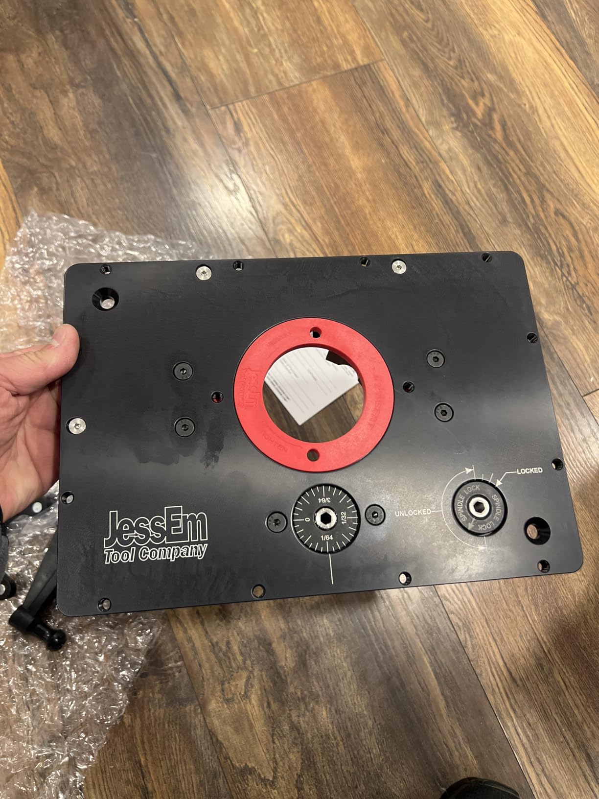 JessEm Mast-R-Lift II 02121 Router Lift, 8-1/4-Inch by 11-3/4-Inch customer photo 2