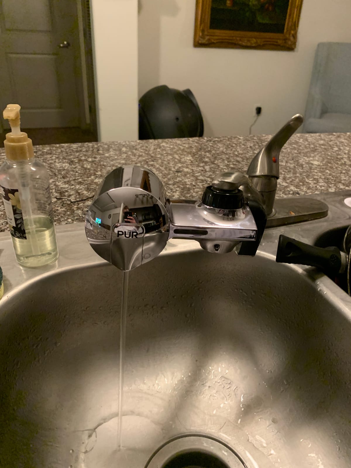 PUR PLUS Horizontal Faucet Mount Water Filtration System with 3-in-1 Lead Reducing Filter for Great-Tasting Filtered Tap Water, Lasts 100 Gallons, Fits Most Kitchen or Bathroom Faucets, Chrome customer photo 2