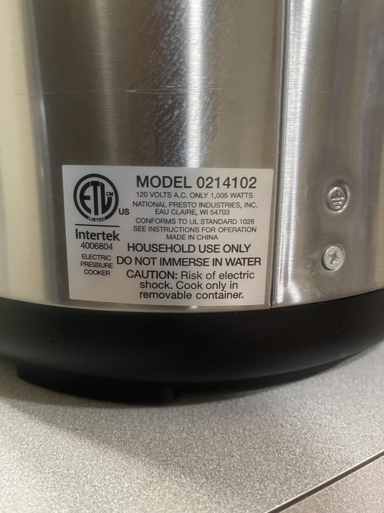 Presto 02141 6-Quart Electric Pressure Cooker customer photo 1