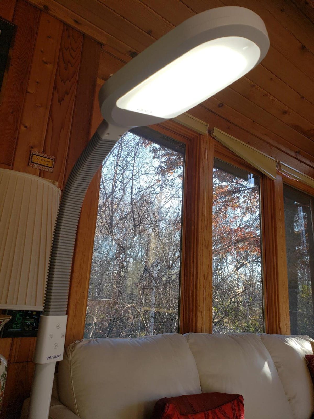 Verilux SmartLight Full Spectrum LED Floor Lamp with Adjustable Brightness customer photo 1