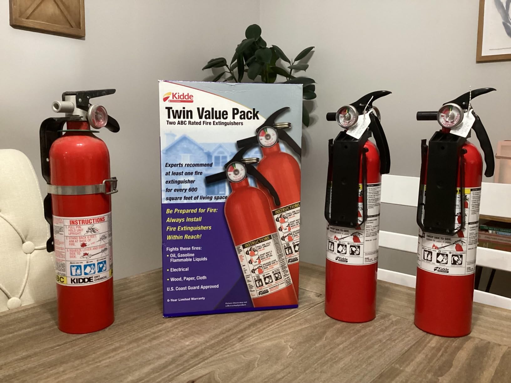 Kidde Multipurpose Fire Extinguishers, 2 Pack, Red customer photo 2