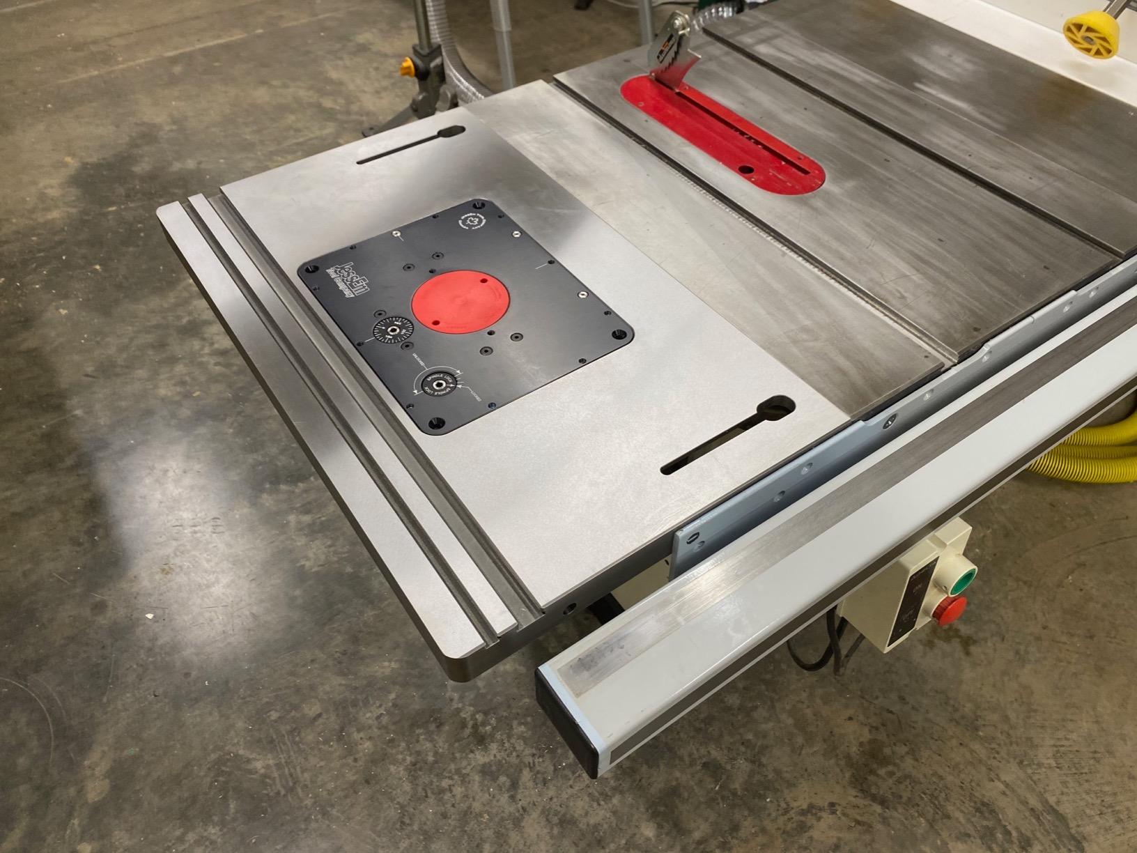 SawStop RT-C27 27