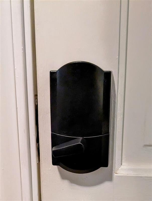 Schlage Encode Smart WiFi Deadbolt Lock with Century Trim, Satin Nickel customer photo 1