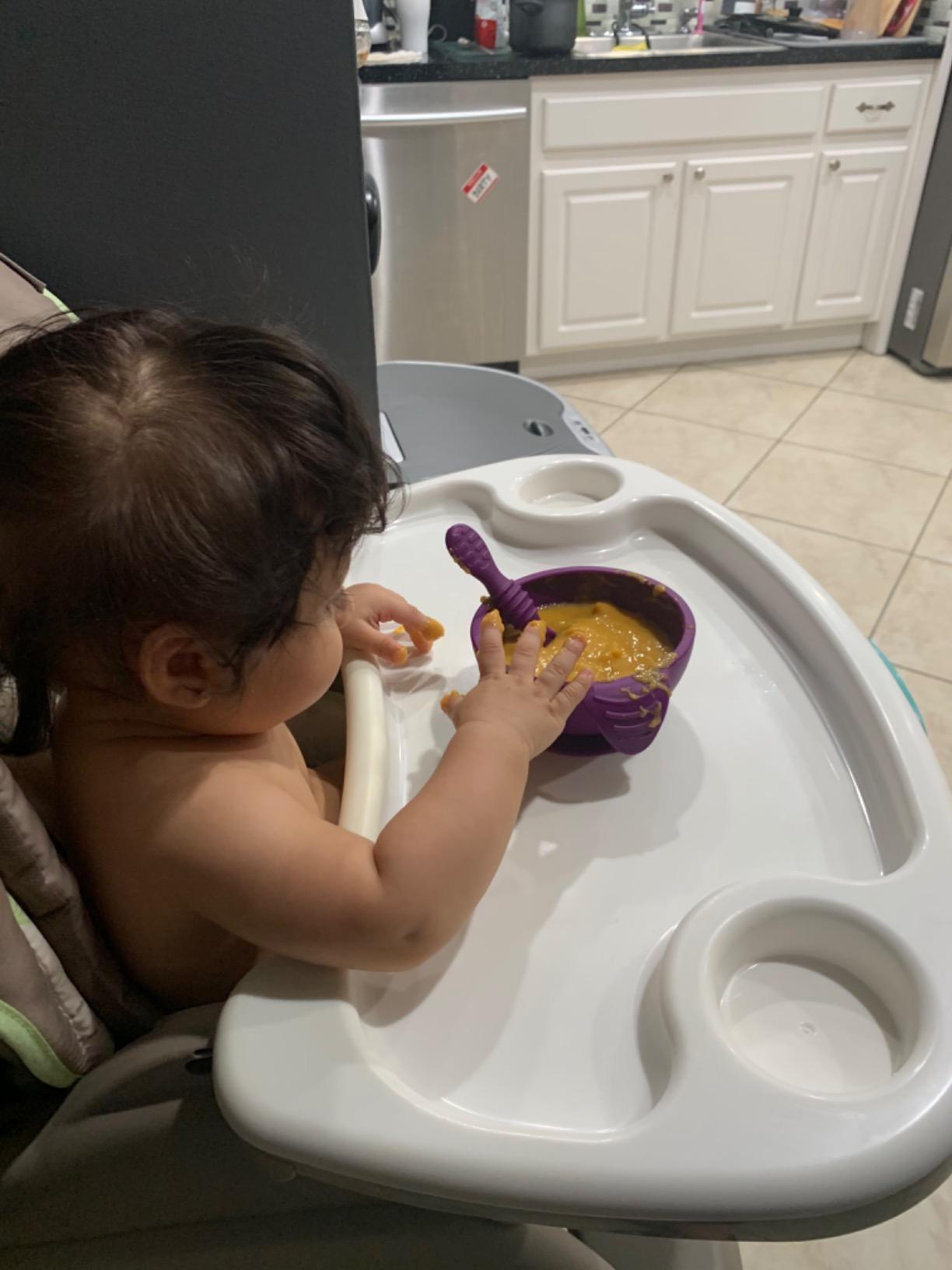 Bumkins Baby Bowl, Silicone Feeding Set with Suction for Baby and Toddler, Includes Spoon and Lid, First Feeding Set, Training Essentials for Baby Led Weaning for Babies 4 Months Up, Sage customer photo 2