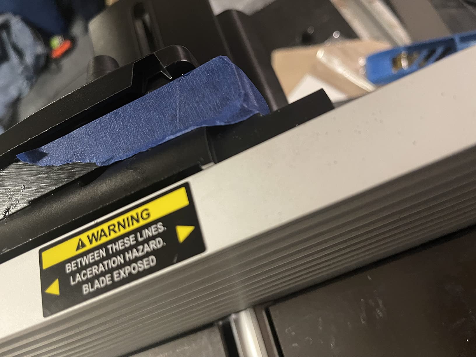 Wahuda Tools Jointer - 6-inch Benchtop Wood Jointer, Spiral Cutterhead Portable Jointer w/Cast Iron Tables & 4-Sided Carbide Tips & 10amp motor, Woodworking Tools for All Wood Types (50160CC-WHD) customer photo 1
