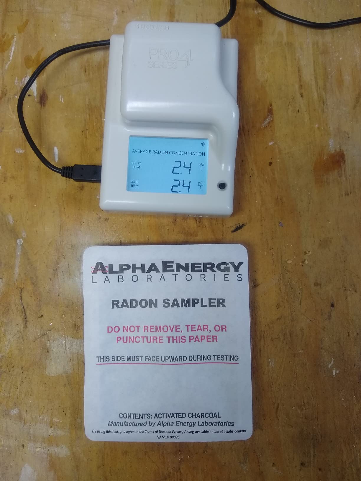 Safety Siren Pro4 Series Plug-in Radon Detector for Home Basement & Office customer photo 1