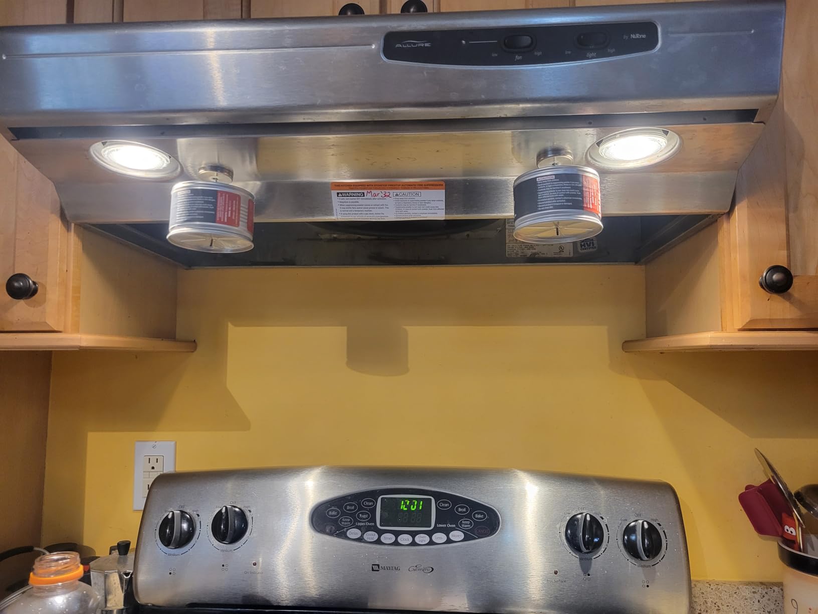 Rangehood® Fire Suppressor – Automatic StoveTop Fire Suppressor for Residential Kitchen Safety – Easy to Install, Direct Flame-Activated, Non-Toxic Fire Suppression System (1 Pair) customer photo 1