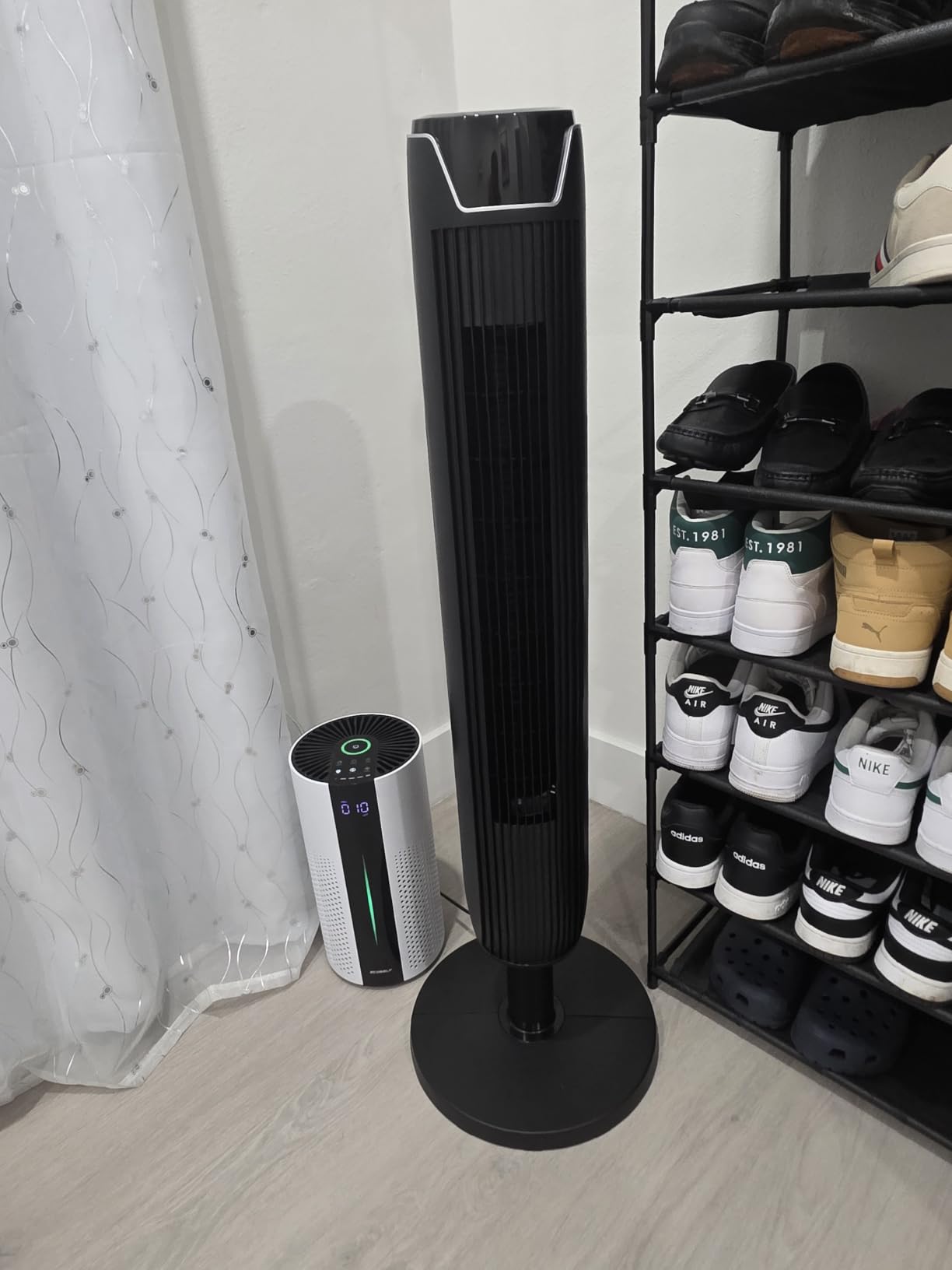 Senville Bladeless Oscillating Tower Fan for Bedroom, Remote, Quiet, Black customer photo 2