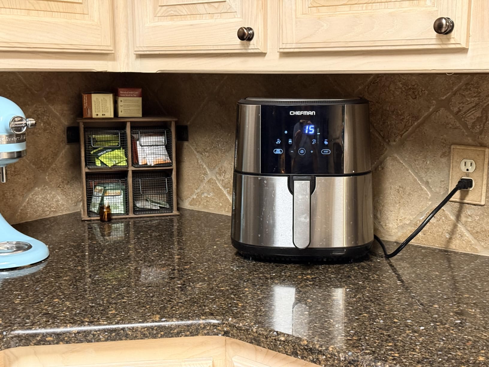 Chefman Air Fryer 8 Qt | TurboFry® 4-in-1 with 450°F Hi-Fry Option for Crispier Results | Bake, Dehydrate, Frozen | XL Nonstick Dishwasher-Safe Basket | Stainless Steel customer photo 1