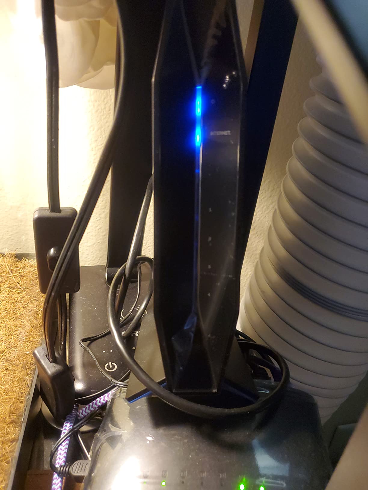 Linksys AX1800 Wi-Fi 6 Router Home Networking, Dual Band Wireless AX Gigabit WiFi Router, Speeds up to 1.8 Gbps and coverage 1,500 sq ft, Parental Controls, maximum 20 devices (E7350) customer photo 2