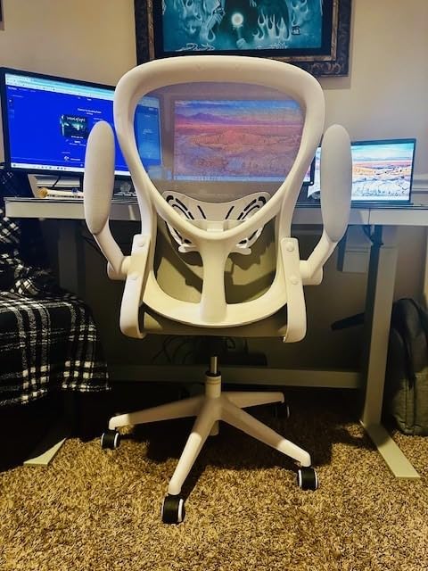 Hbada Office Chair Ergonomic Desk Chair, Office Desk Chairs with PU Silent Wheels, Breathable Mesh Computer Chair with Adjustable Lumbar Support, Flip-up Armrests, Tilt Function, Grey customer photo 1