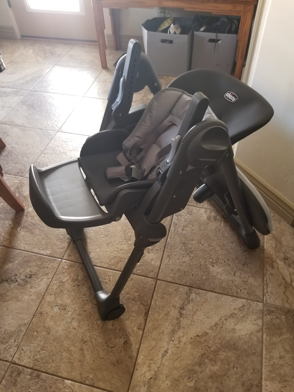 Chicco Polly Space-Saving High Chair for Babies and Toddlers, Up to 40 lbs customer photo 1