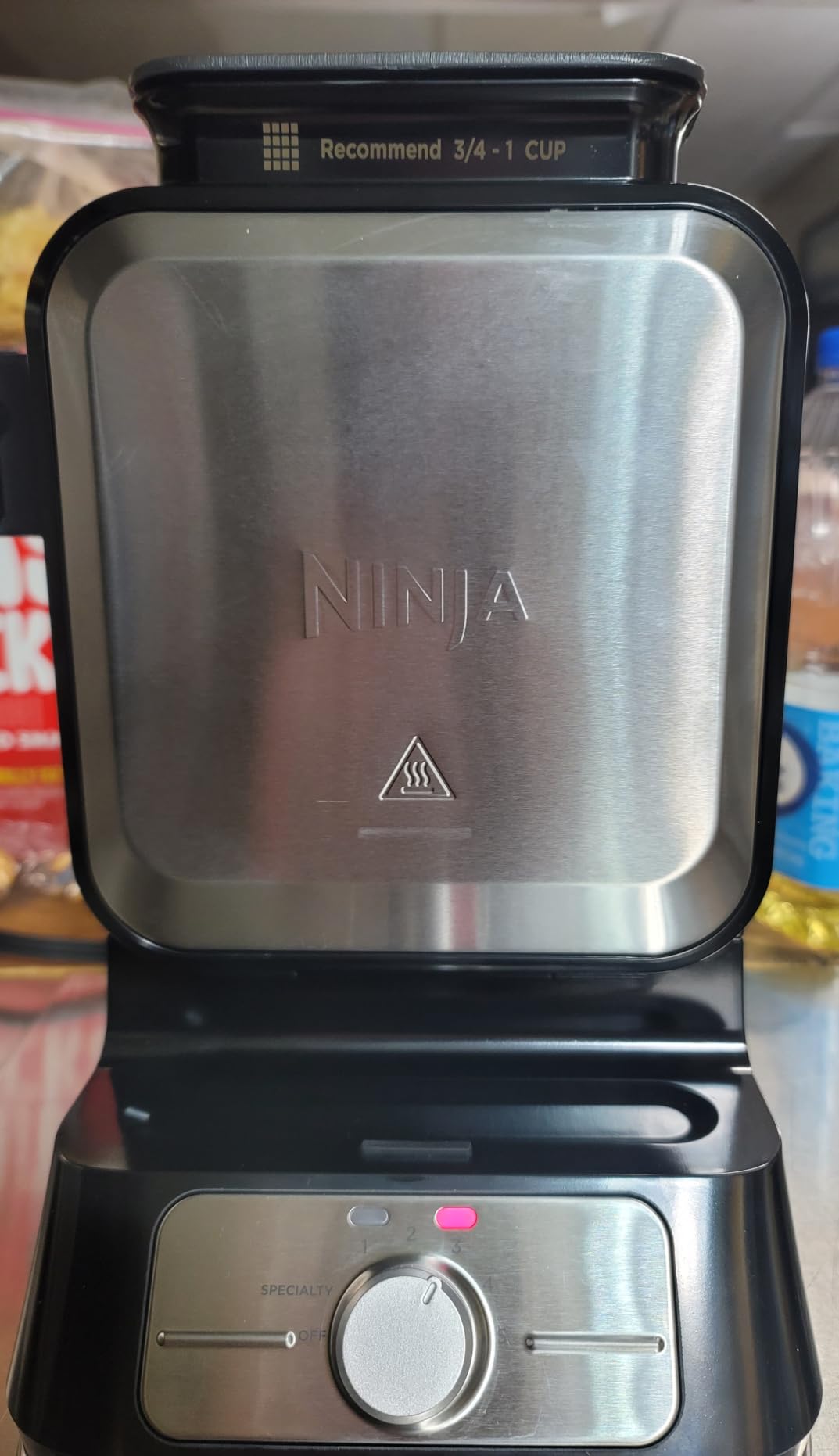 Ninja Belgian Waffle Maker Pro, 5 Shade Settings, Black/Silver, BW1001 customer photo 1