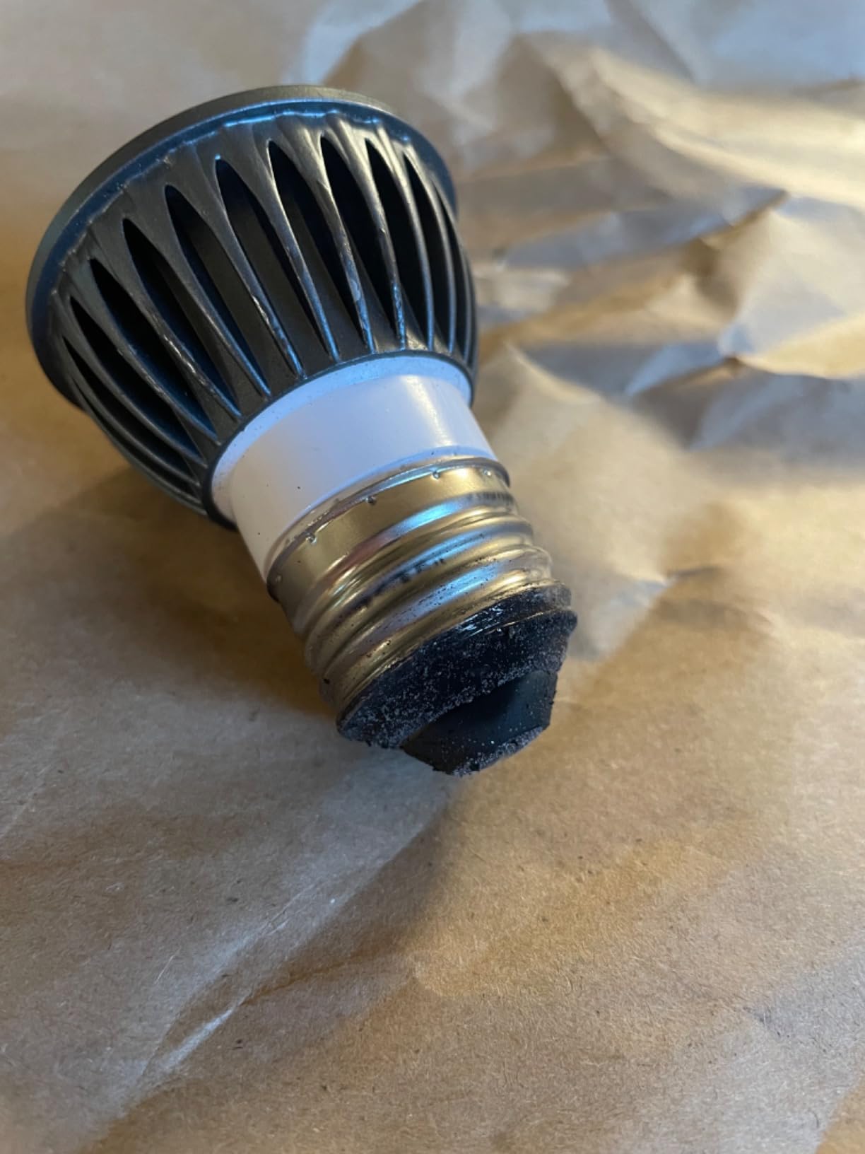 Premium High-Intensity UVB Reptile Light for Optimal Calcium Metabolism,5-Watt 10.0 Desert UVB Light Ideal for Desert-Dwelling Reptiles Bearded Dragons Tortoises customer photo 2