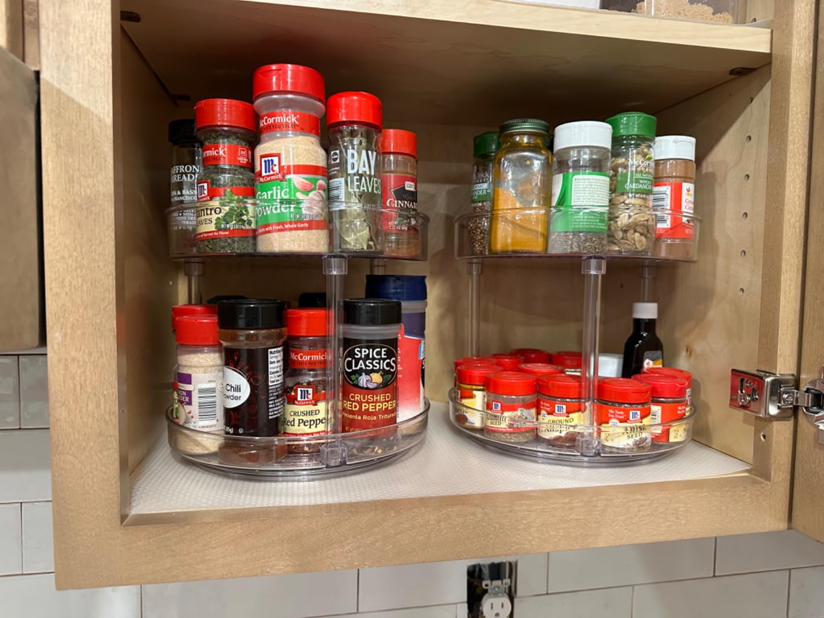 Amazon Basics Lazy Susan Turntable Organizer for Spices and Condiments, 9