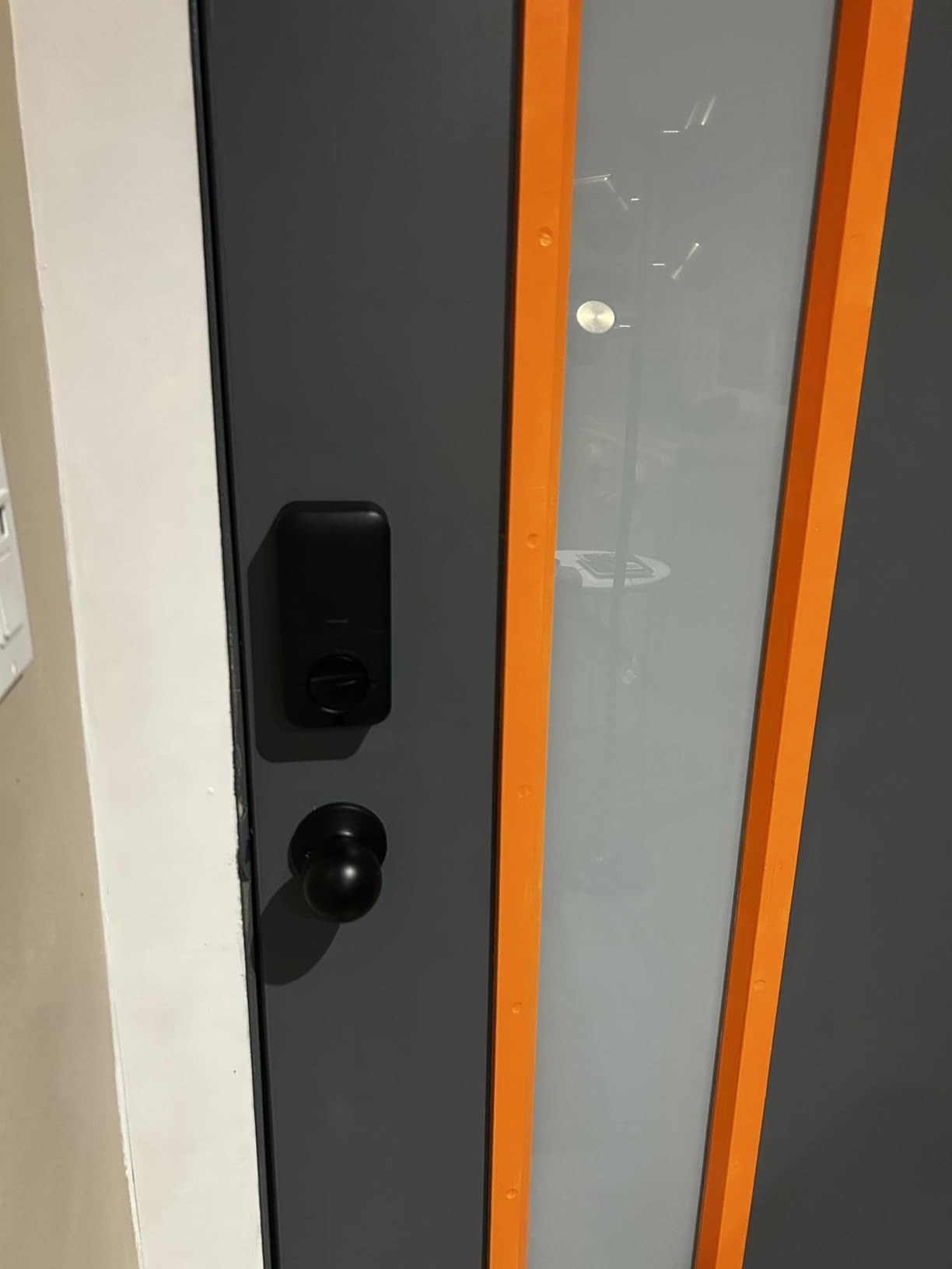 Veise KS01C Keyless Entry Deadbolt Door Lock with Knobs, Matte Black customer photo 1