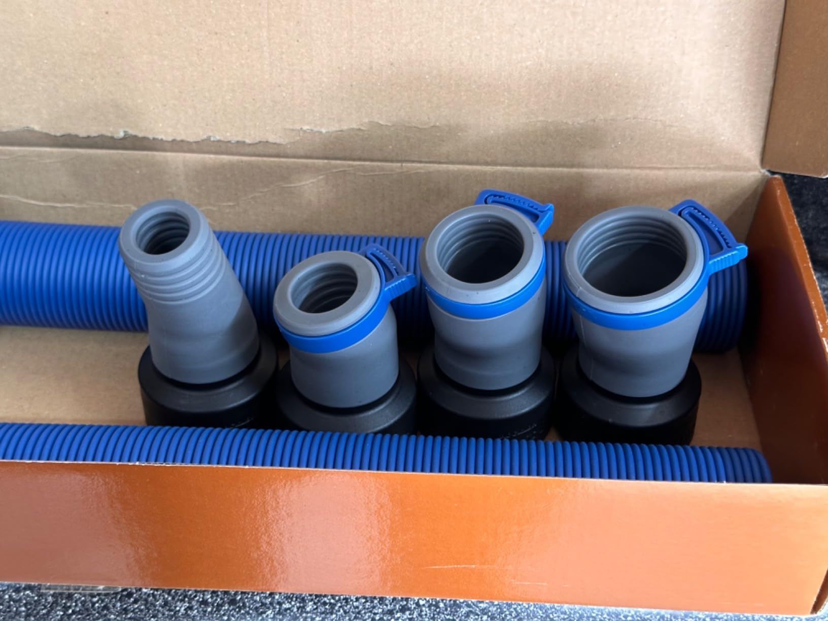 Rockler Dust Right FlexiPort Expandable Power Tool Hose Kit 3-12 Ft customer photo 1