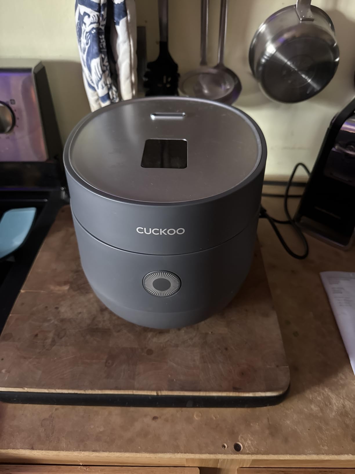 CUCKOO Micom Fuzzy Logic Rice Cooker, 6-Cup Cooked, Gray, CR-0375FG customer photo 1